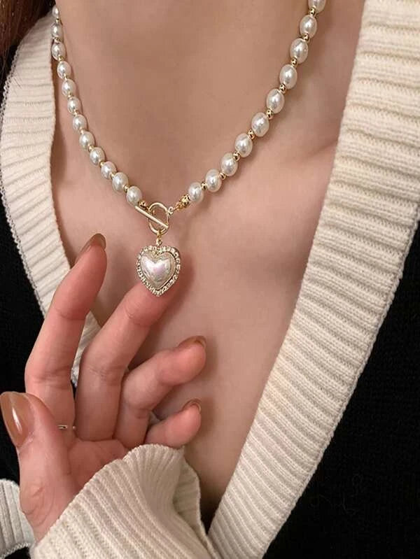 Coquette Heart Pearl Necklace