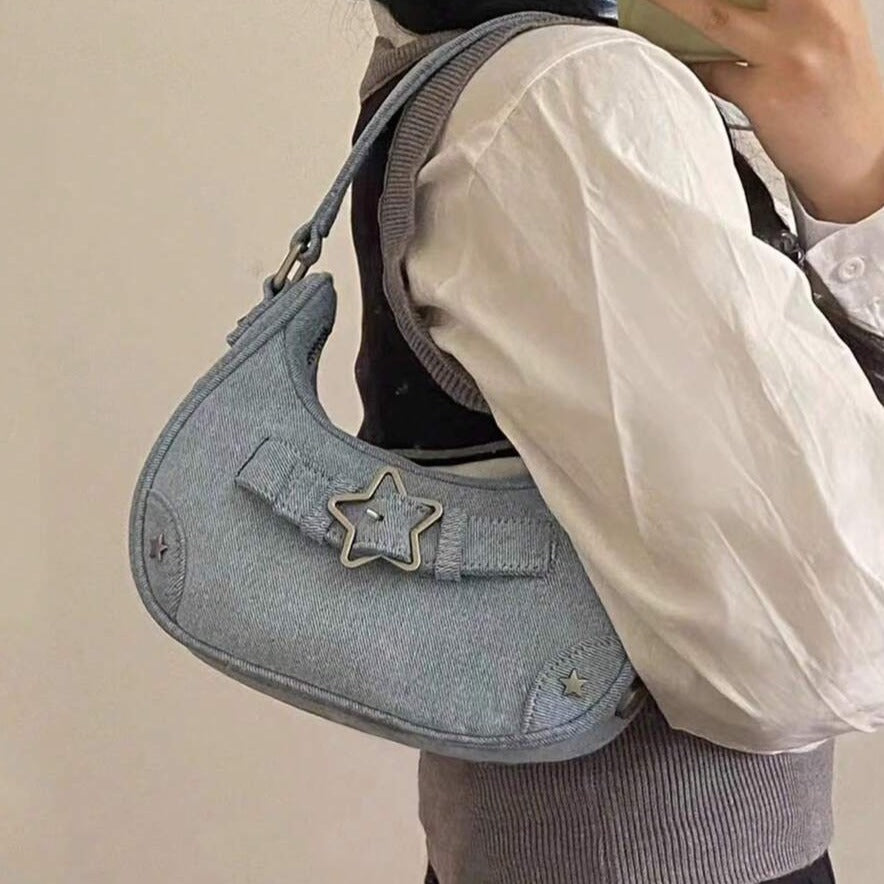 Star Buckle Detail Shoulder Bag