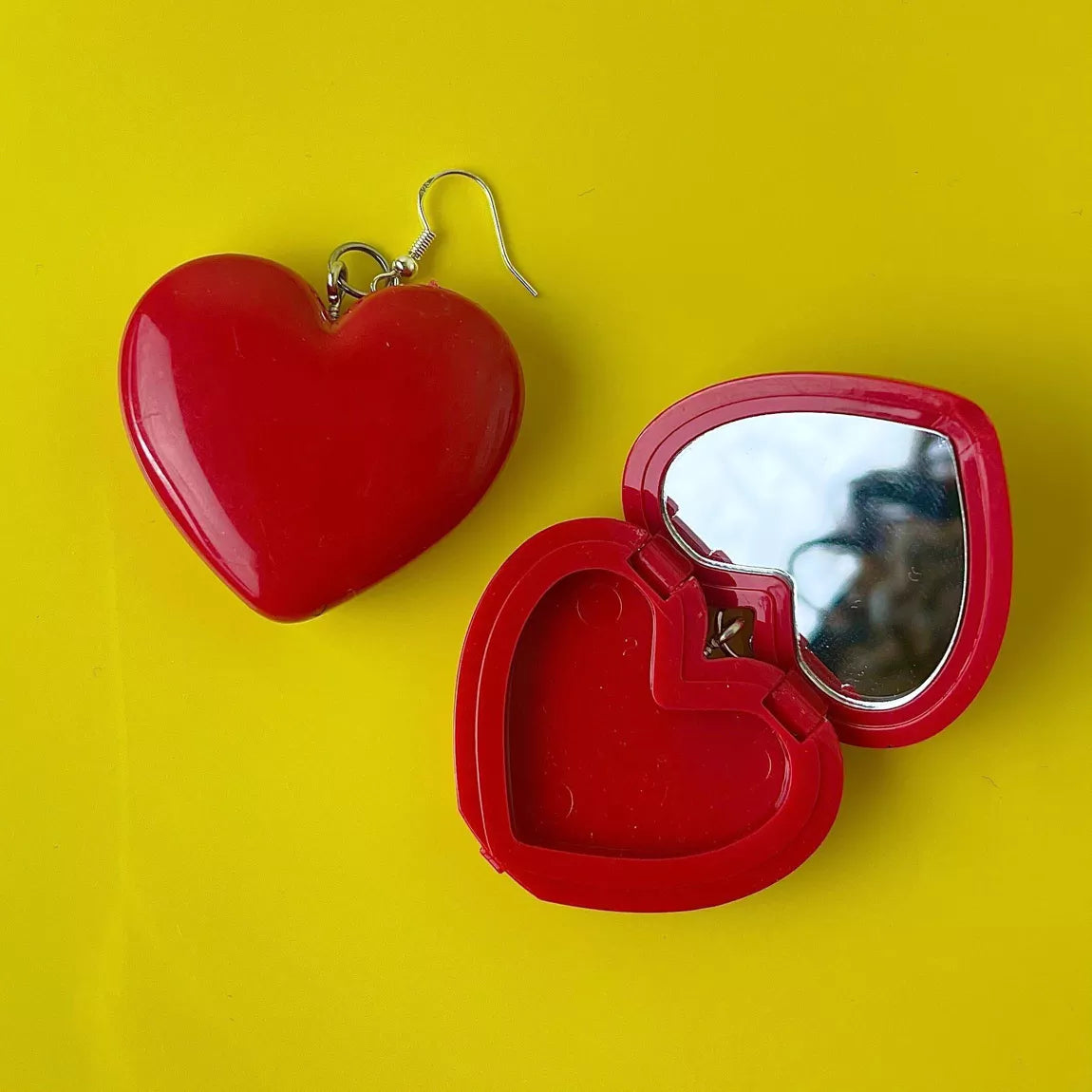 Y2K Heart Blush Earrings