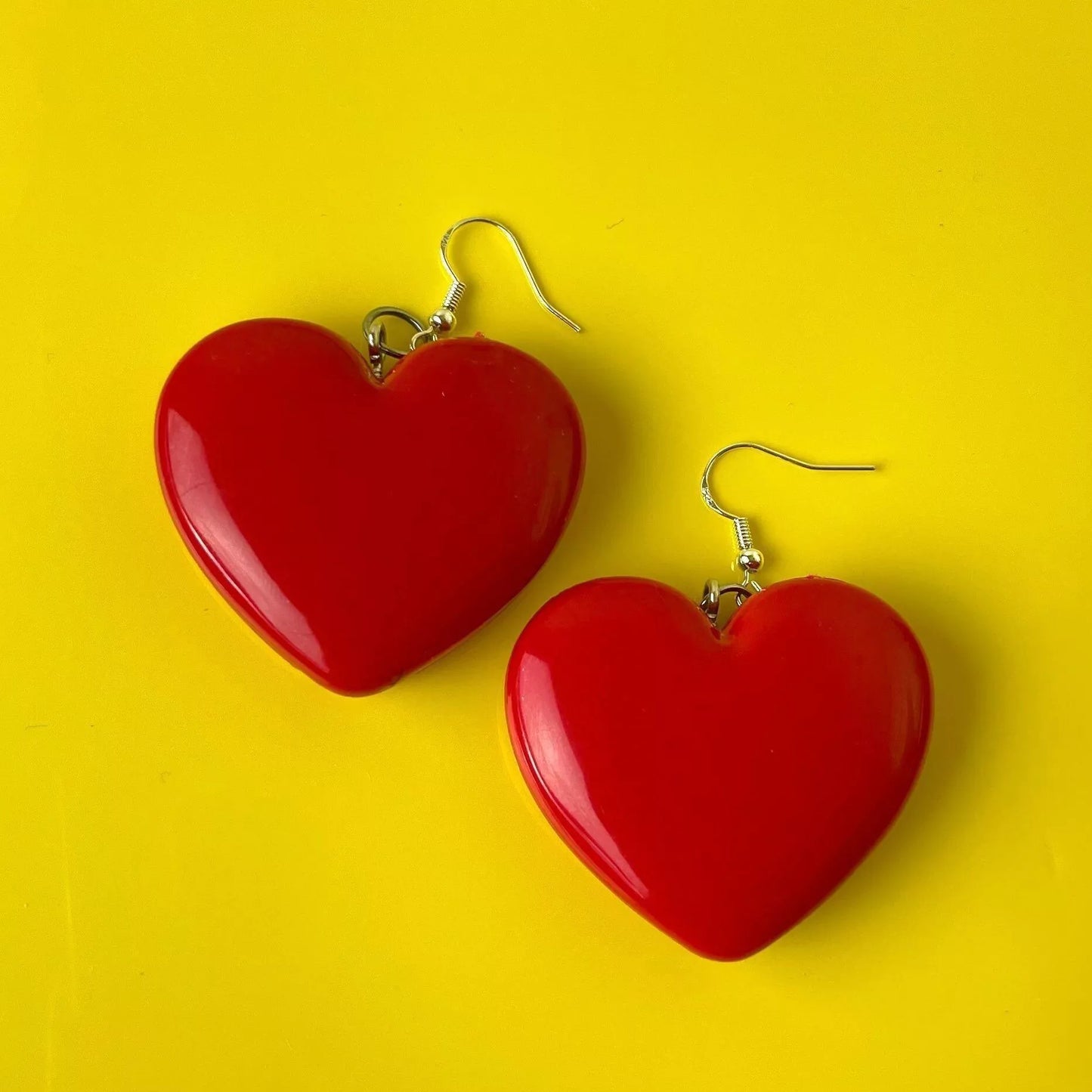 Y2K Heart Blush Earrings