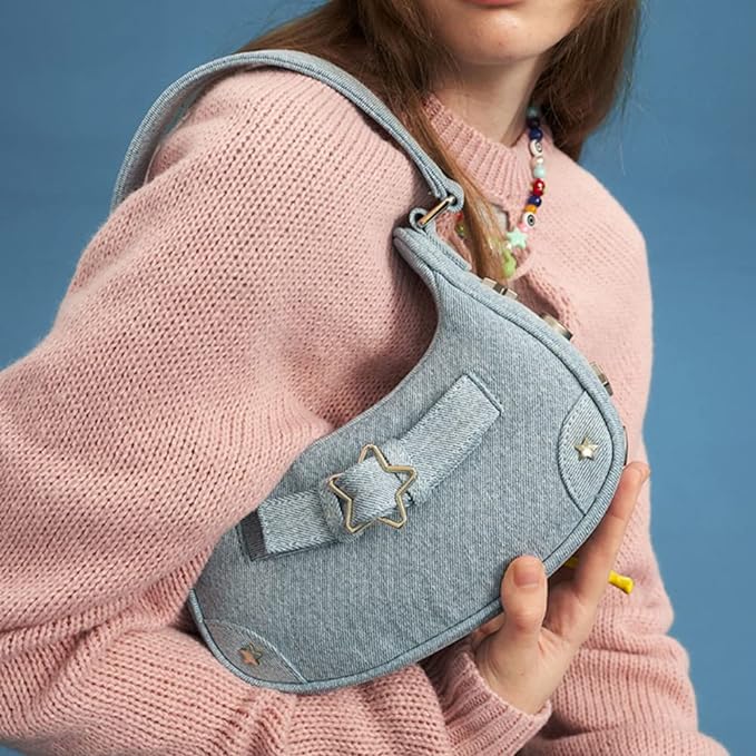 Star Buckle Detail Shoulder Bag