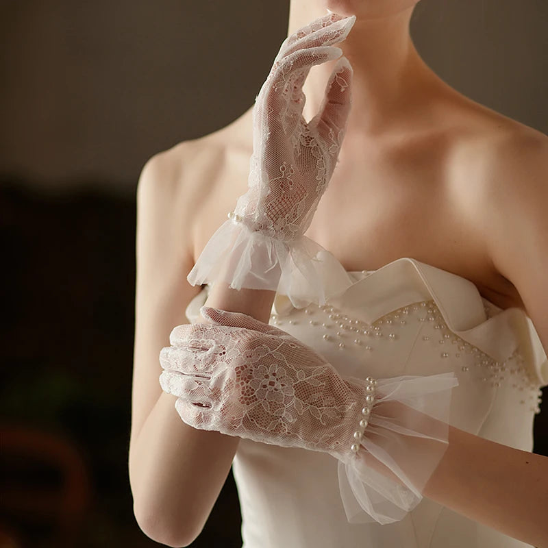 Balletcore White Lace Gloves