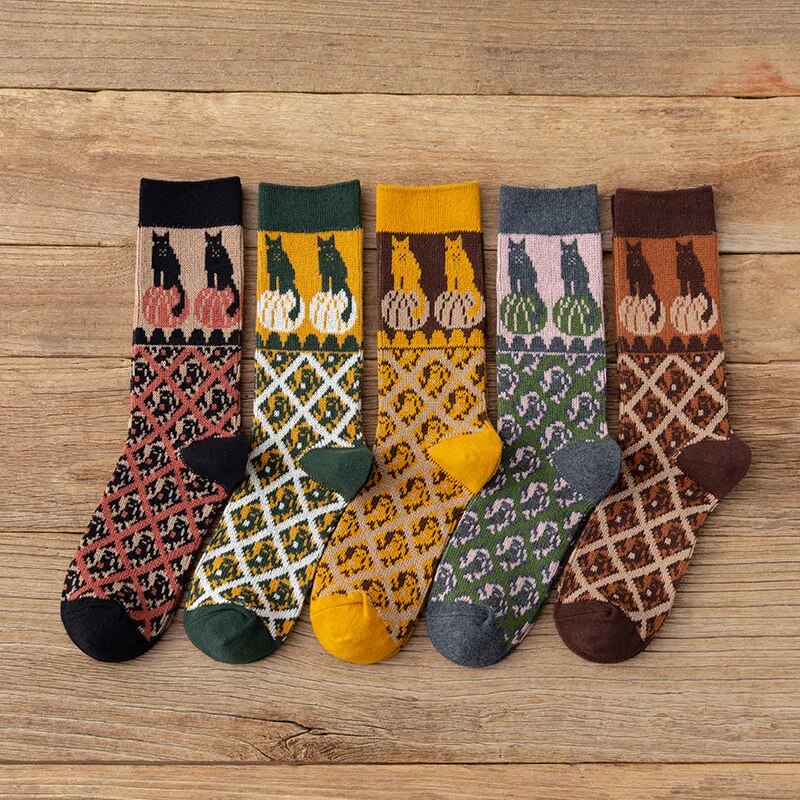 Retro Fall Patterned Socks