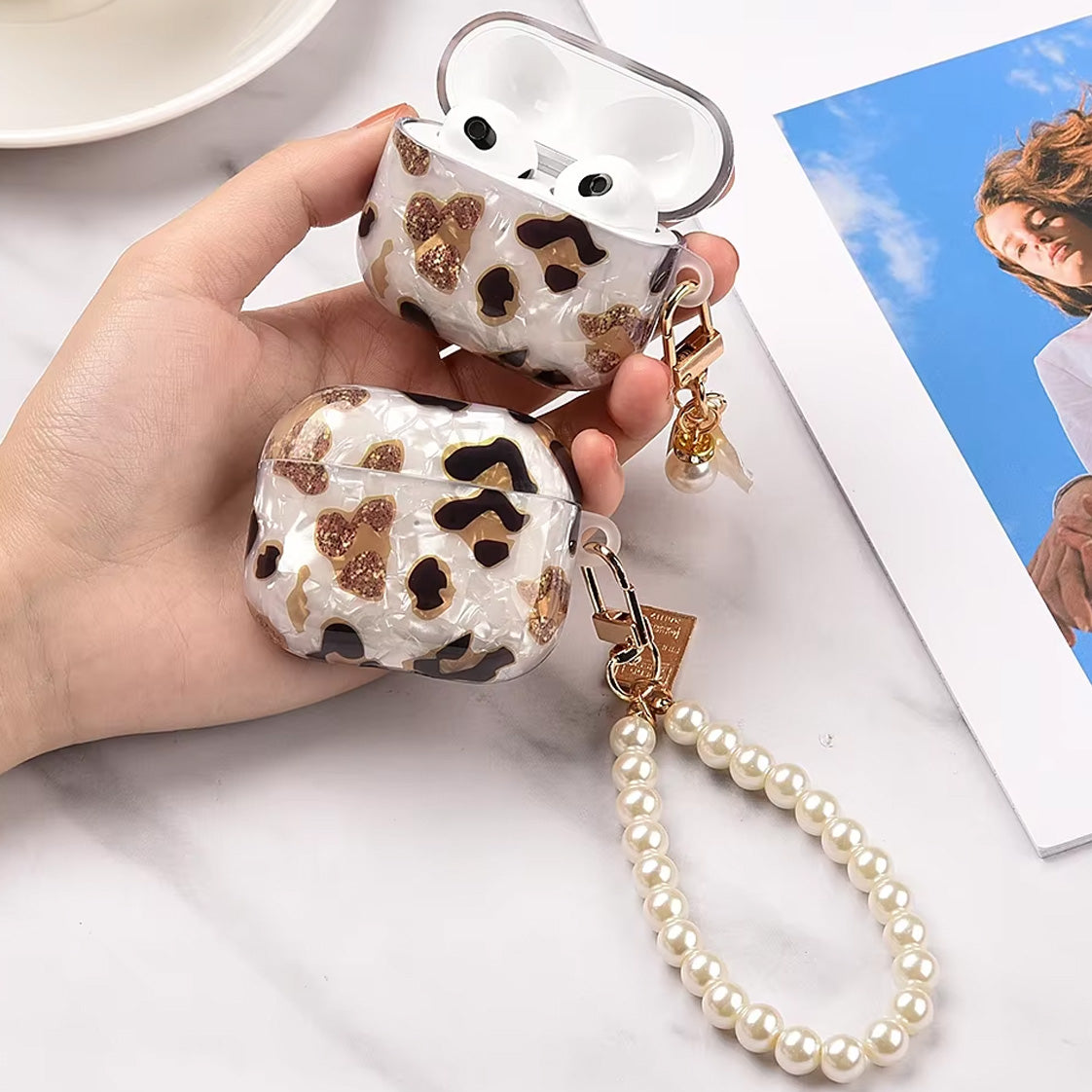 Leopard Pearlescent Airpods Case