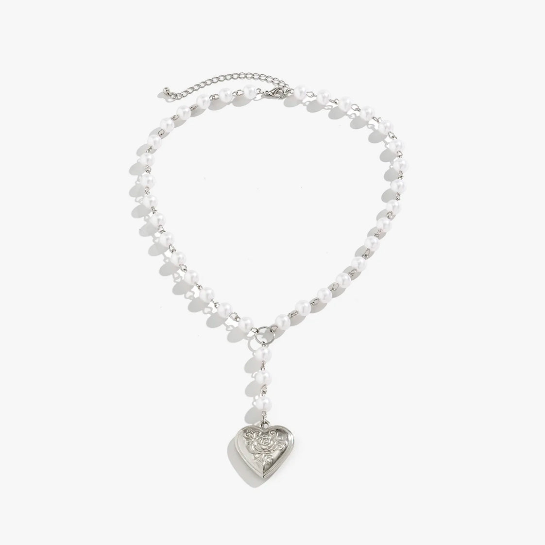 Vintage Heart Pendant Pearl Necklace