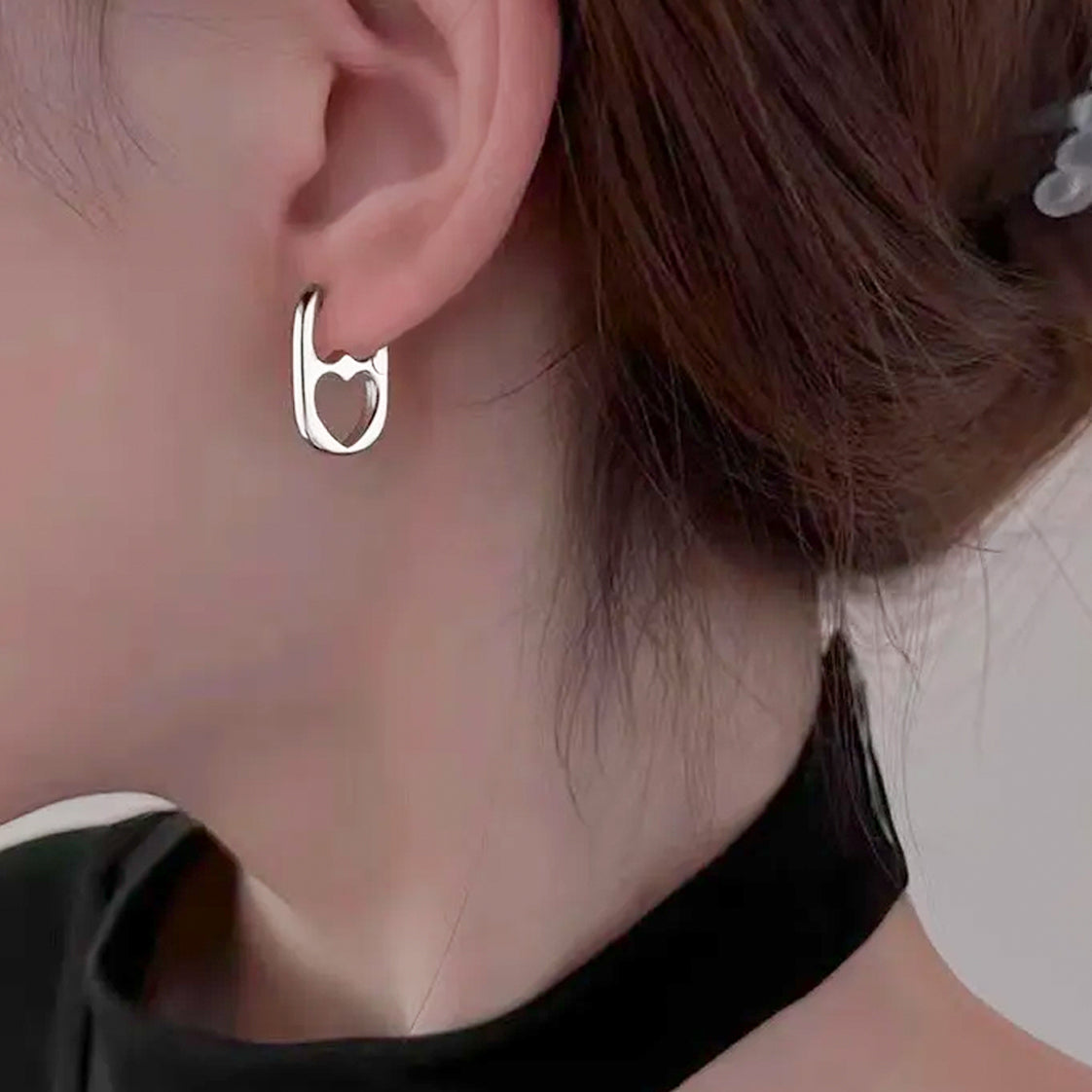 Korean Heart Can Earrings